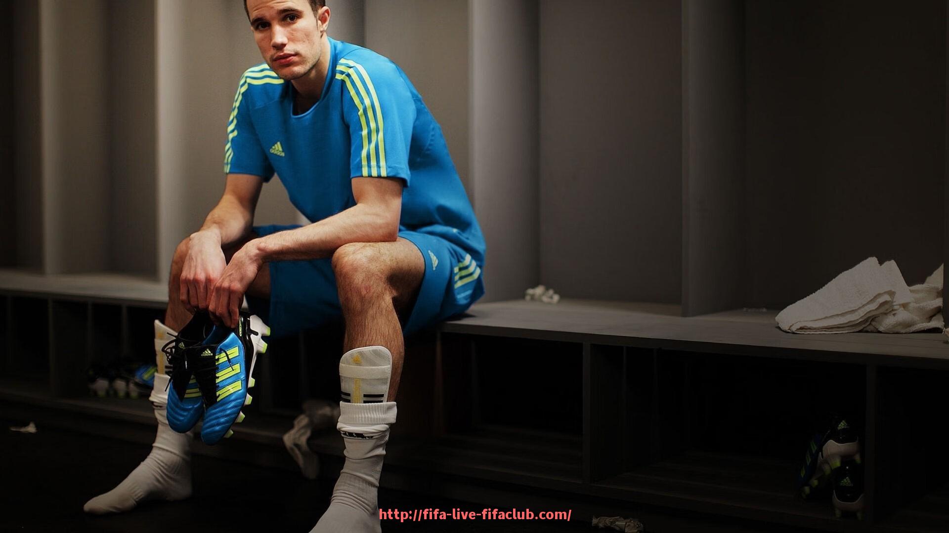 世俱杯直播-点球大战进球角度分布图:世俱杯生死时刻心理与技术表现